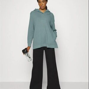 NWT Athleta Coaster Luxe Hoodie, Medium, Grey